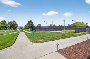 4040 Arco Del Paso Ln, Sacramento, CA 95834 - Photo 54