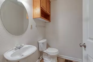 2448 Topeka St, Riverbank, CA 95367 - Photo 8