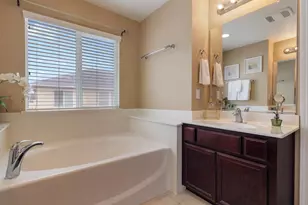 1447 Summerwind Ln, Manteca, CA 95337 - Photo 24