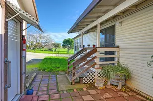 3542 Hokan Ln, Wheatland, CA 95692 - Photo 12