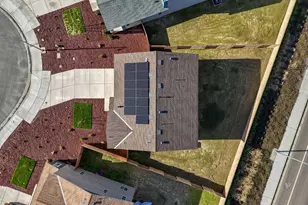 1482 W Clara Ave, Fowler, CA 93625 - Photo 4