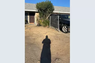 7660 Jacaranda Court, Sacramento, CA 95828 - Photo 2