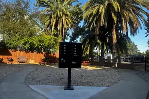 2944 Del Paso Blvd, Sacramento, CA 95815 - Photo 16