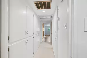 618 Elmwood Dr, Davis, CA 95616 - Photo 52