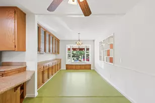 618 Elmwood Dr, Davis, CA 95616 - Photo 6