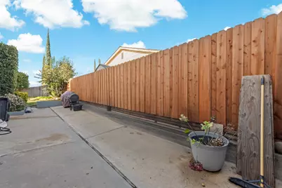 6909 Waxwing Way, Sacramento, CA 95842 - Photo 38