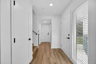 27 Park W Ct, Sacramento, CA 95831 - Photo 8