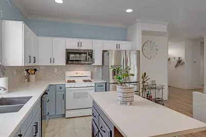 9904 Prairie Dunes Way, Sacramento, CA 95829 - Photo 12