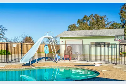 2423 I Street, Rio Linda, CA 95673 - Photo 8