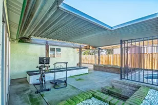 2423 I St, Rio Linda, CA 95673 - Photo 14