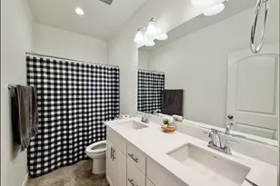 8367 Frontera Dr, Sacramento, CA 95829 - Photo 18