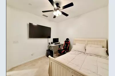 8367 Frontera Drive, Sacramento, CA 95829 - Photo 16