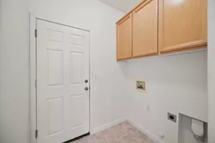 6929 Gold Run Ave, Sacramento, CA 95842 - Photo 22