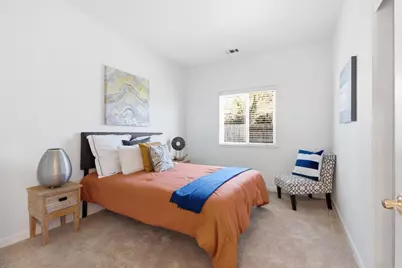 1131 Meadowbrook Court, Manteca, CA 95336 - Photo 8