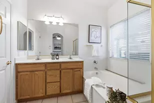 1131 Meadowbrook Ct, Manteca, CA 95336 - Photo 12