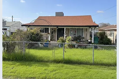 939 S Coolidge Avenue, Stockton, CA 95215 - Photo 2