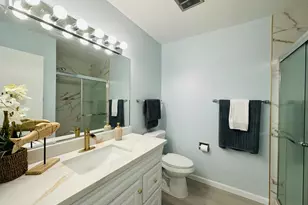 14 Miranda Ct, Sacramento, CA 95822 - Photo 20