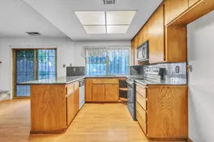 1102 Augusta Way, Roseville, CA 95661 - Photo 18