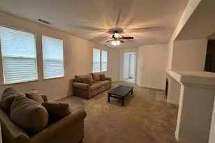 1649 Maidencane Way, Los Banos, CA 93635 - Photo 6