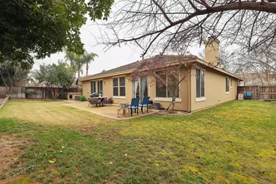 1040 Waterford Drive, West Sacramento, CA 95605 - Photo 34