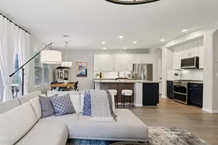 1040 Waterford Dr, West Sacramento, CA 95605 - Photo 4