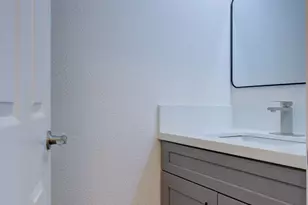 501 Jason Dr, Turlock, CA 95380 - Photo 12