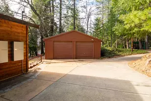 1231 Garnet Ct, Pollock Pines, CA 95726 - Photo 10