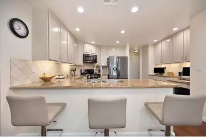 9455 Laguna Lake Way, Elk Grove, CA 95758 - Photo 26