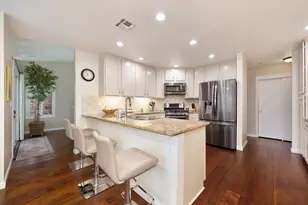 9455 Laguna Lake Way, Elk Grove, CA 95758 - Photo 24