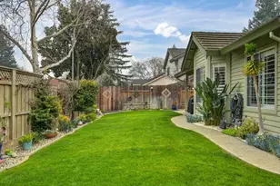 9455 Laguna Lake Way, Elk Grove, CA 95758 - Photo 58