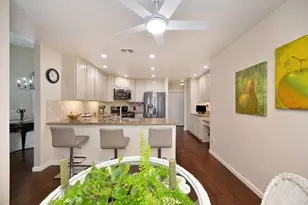 9455 Laguna Lake Way, Elk Grove, CA 95758 - Photo 32