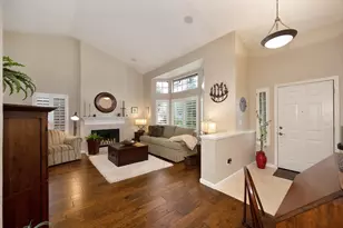 9455 Laguna Lake Way, Elk Grove, CA 95758 - Photo 12