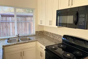 2917 Fisher Ct, Stockton, CA 95207 - Photo 10