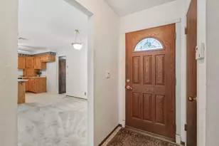 7435 Saybrook Dr, Citrus Heights, CA 95621 - Photo 8