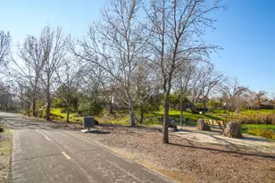 1320 Walden Dr, Folsom, CA 95630 - Photo 34