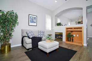 1320 Walden Dr, Folsom, CA 95630 - Photo 8