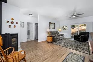 6843 Log Cabin Ln, Placerville, CA 95667 - Photo 16