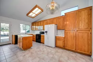 3713 Mariposa Springs Dr, El Dorado Hills, CA 95762 - Photo 12