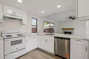 3985 Limestone Way, Sacramento, CA 95823 - Photo 12