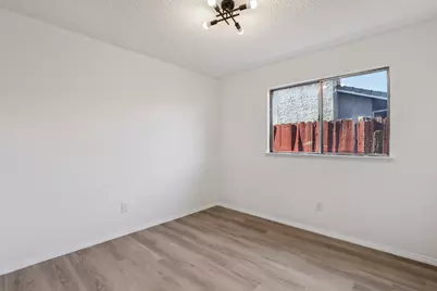 3985 Limestone Way, Sacramento, CA 95823 - Photo 18