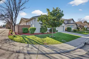 721 Bluestone Cir, Folsom, CA 95630 - Photo 6