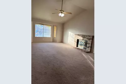 209 Fairwood Drive, Oakdale, CA 95361 - Photo 2