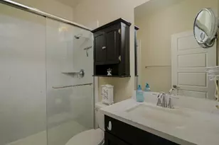 9523 Sauterne Way, Elk Grove, CA 95624 - Photo 38