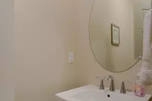 9523 Sauterne Way, Elk Grove, CA 95624 - Photo 16