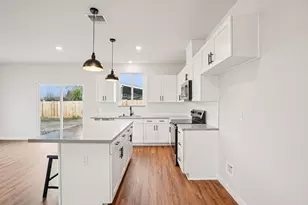 1627 Hansen Ranch Rd, Olivehurst, CA 95961 - Photo 14