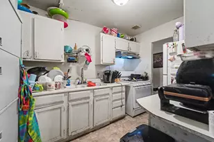 3899 Brougham Way, Olivehurst, CA 95961 - Photo 8