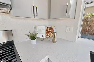 1684 E G St, Oakdale, CA 95361 - Photo 10