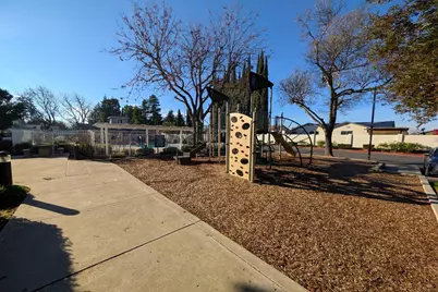 2198 Walsingham Court, Tracy, CA 95376 - Photo 36