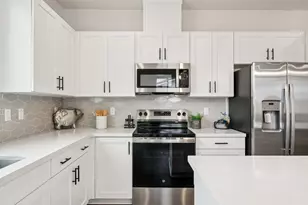 1639 Hansen Ranch Rd, Olivehurst, CA 95961 - Photo 10