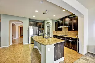 101 Haywood Ct, Roseville, CA 95747 - Photo 16